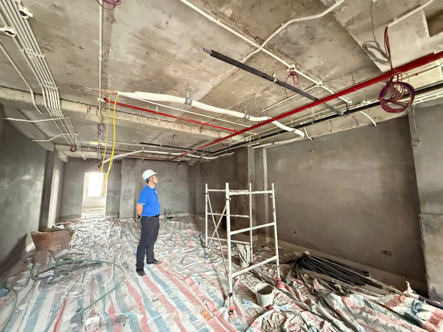 GIAI ĐOẠN HOÀN THIỆN NGOẠI THẤT CÔNG TRÌNH 780M2 | ANH CHÍ - HOÀNG MAI