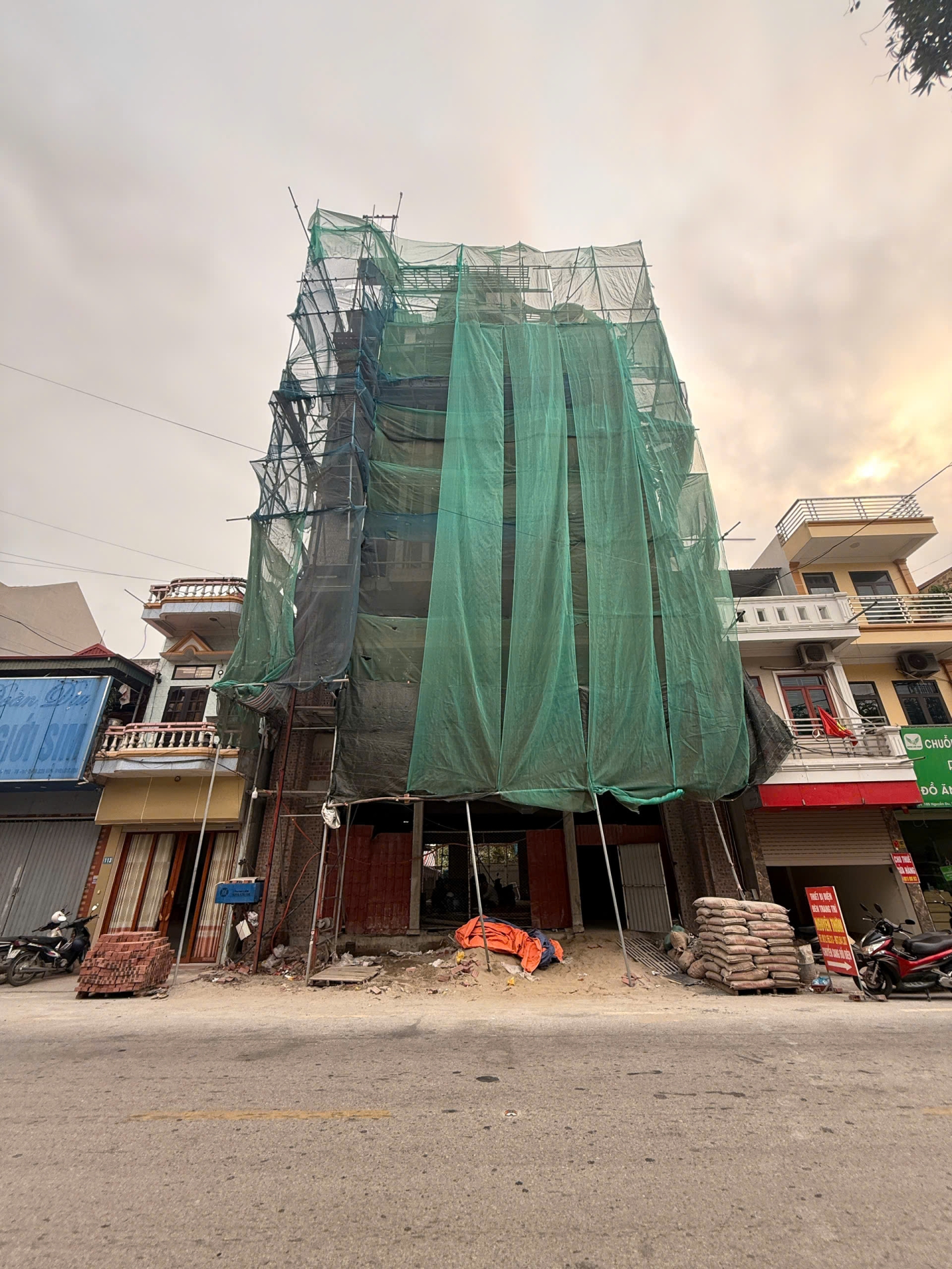SIÊU PHẨM BIỆT THỰ TÂN CỔ ĐIỂN 1750M2 TẠI THÁI BÌNH DẦN LỘ DIỆN